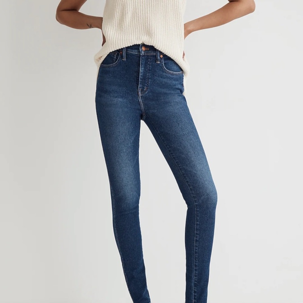 Madewell 10” High Rise Skinny Jeans size 28.